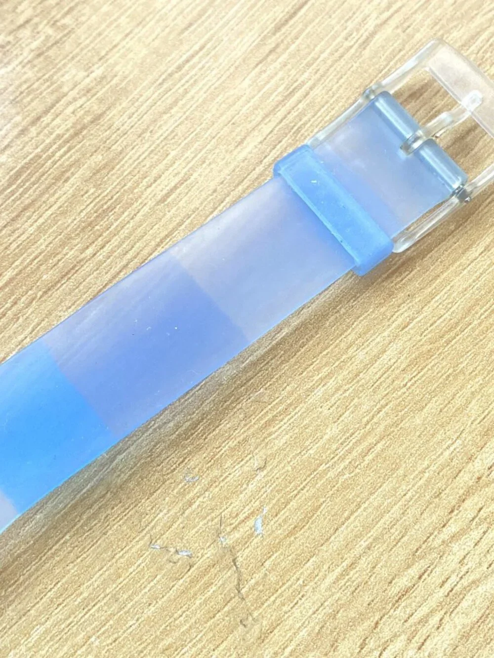 Swatch Jelly Skin Watch Vintage Ladies Swiss Made SFN105 Blue AG 2002 34mm
